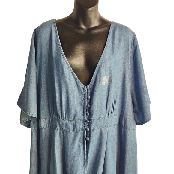 Simply Be Jean Denim Maxi Dress Women's V-Neck Blue Soft Plus Size 26 NWT - Picture 3 of 10